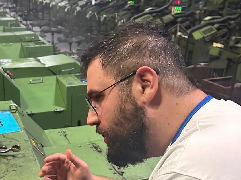 Ersin Polat üretim hattında saha analizinde